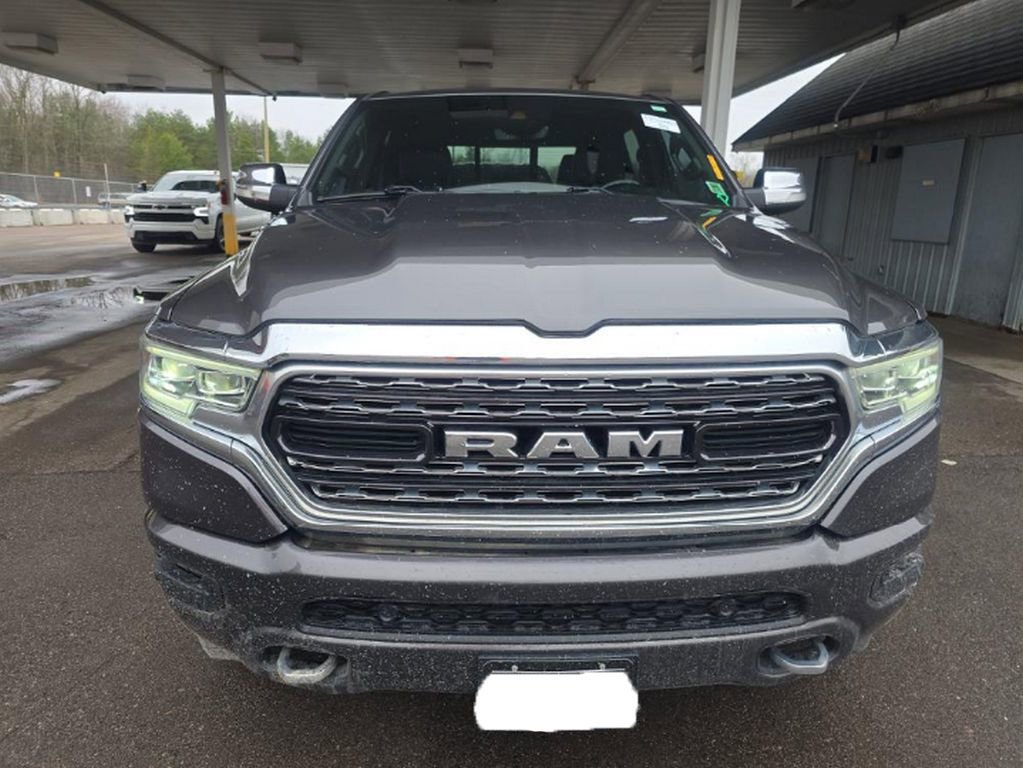 Used 2022 RAM 1500 Limited w/ Body-Colour Bumper Group AWD/4WD image 2