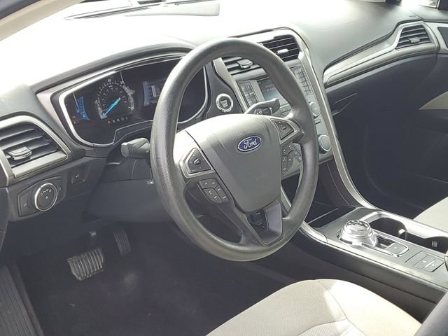 Used 2017 Ford Fusion S FWD image 6
