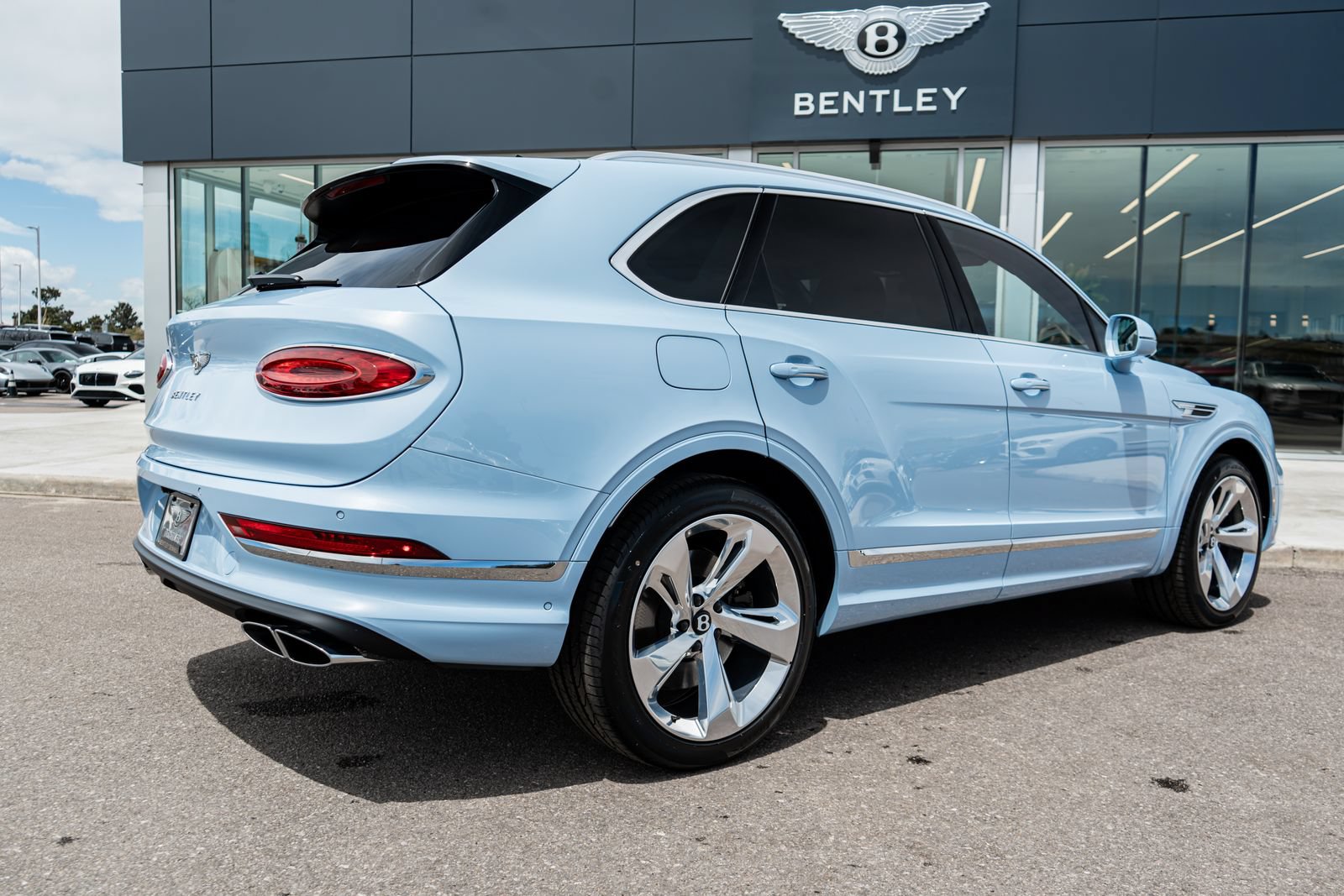 New 2026 Bentley Bentayga AWD/4WD image 13