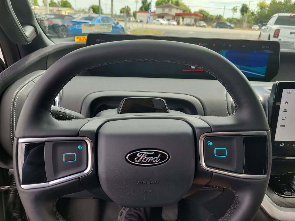 Used 2026 Ford Expedition Platinum w/ Stealth Performance Package image 24