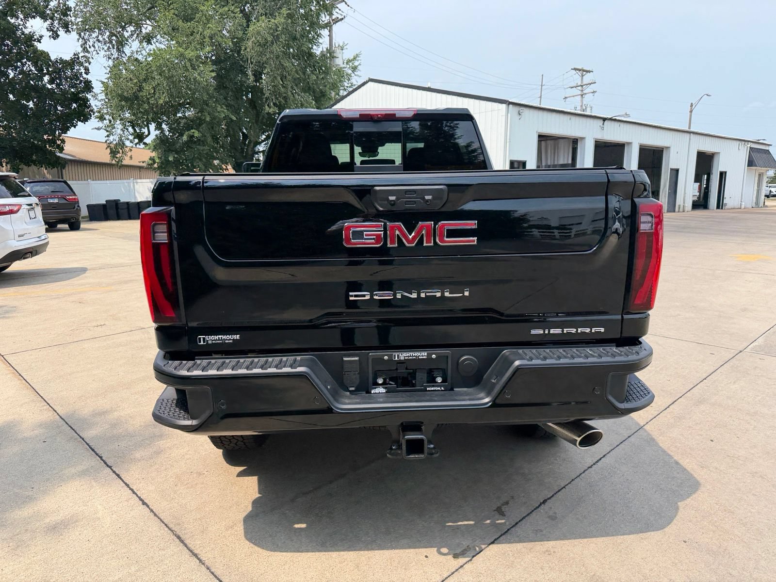 New 2026 GMC Sierra 3500 Denali w/ Denali Reserve Package AWD/4WD image 30