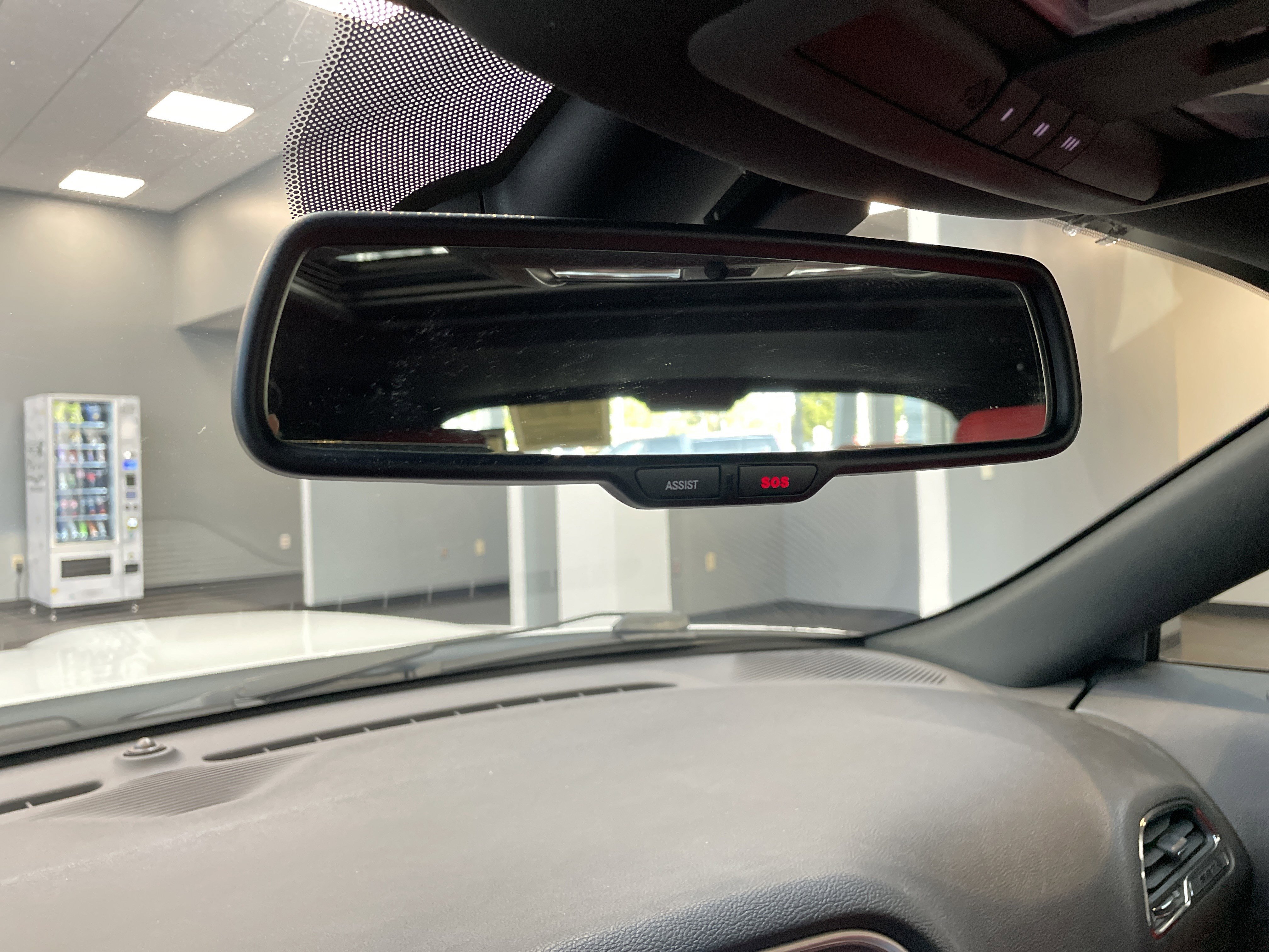 Used 2020 Dodge Challenger SRT Hellcat Redeye image 33