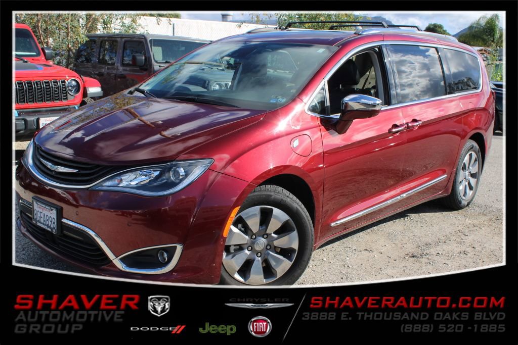 Used 2018 Chrysler Pacifica Limited w/ Advanced Safetytec Group image 1