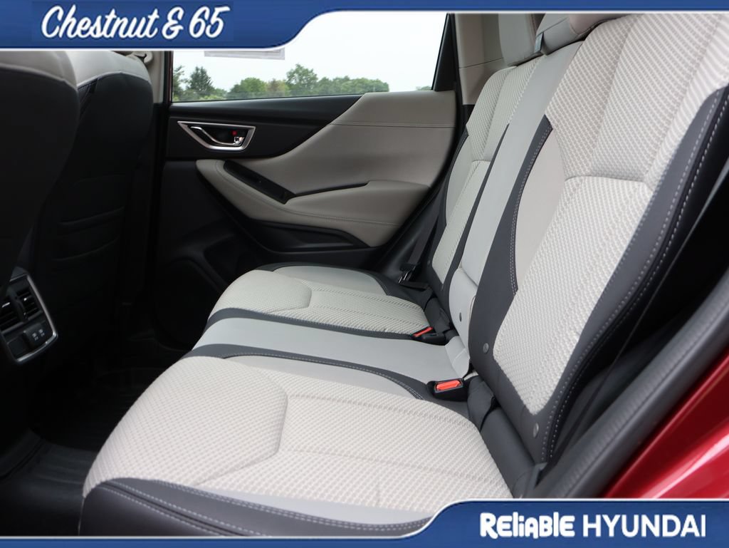 Used 2023 Subaru Forester Premium AWD/4WD image 19