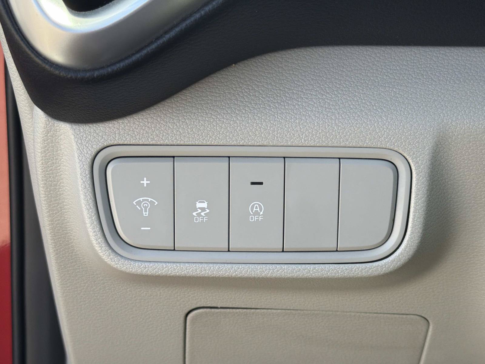 Used 2023 Kia Soul LX FWD image 14