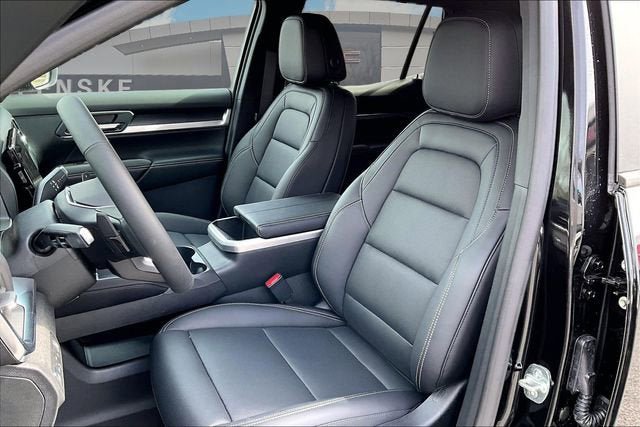 New 2026 GMC Terrain Elevation w/ Elevation Premium Package image 11