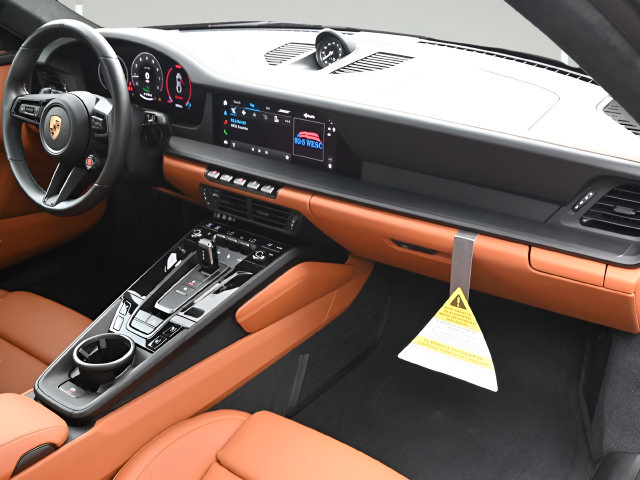 New 2025 Porsche 911 Carrera 4 GTS AWD/4WD image 11