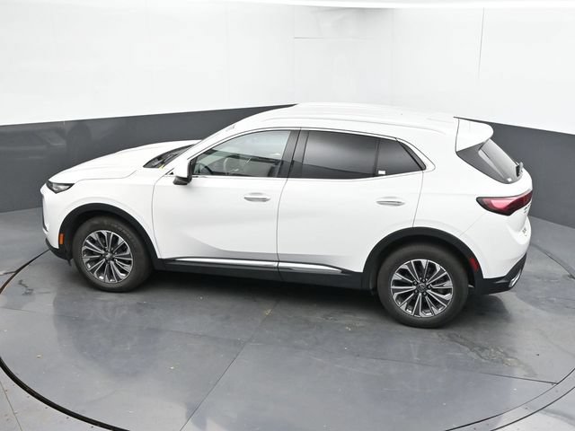 Used 2024 Buick Envision Preferred AWD/4WD image 39