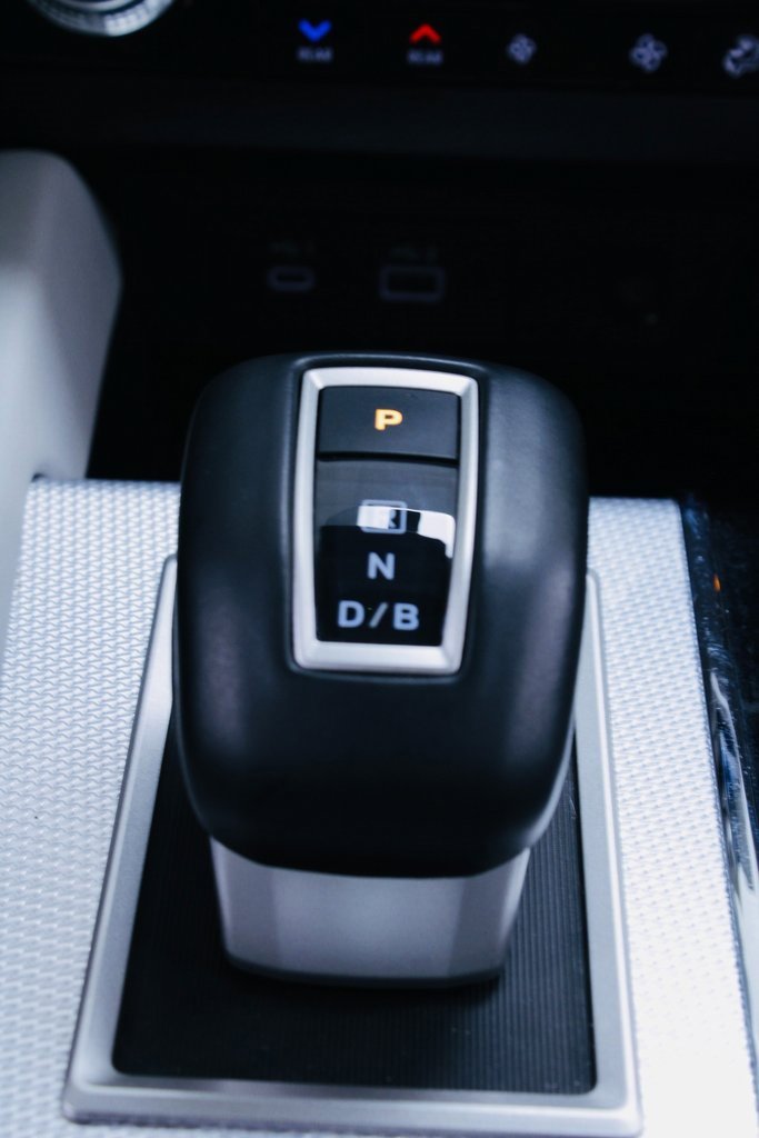 Used 2023 Mitsubishi Outlander SEL image 16