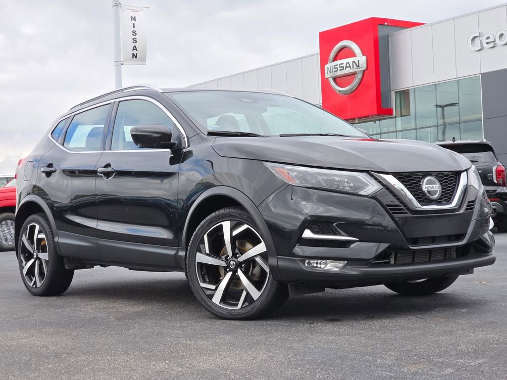 Used 2021 Nissan Rogue Sport SL w/ Premium Package