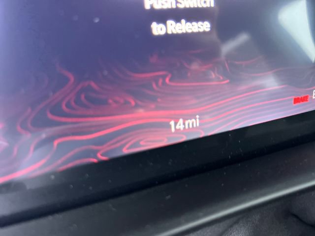 New 2025 Jeep Grand Cherokee Limited w/ Luxury Tech Group II image 23