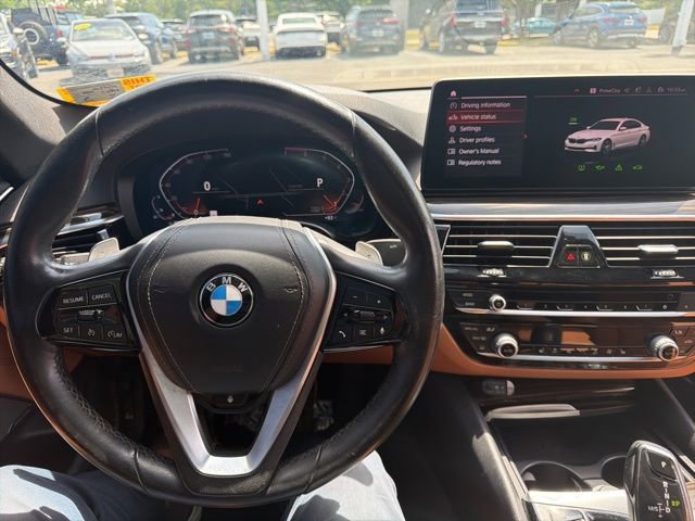 Used 2021 BMW 530i xDrive w/ Premium Package AWD/4WD image 10