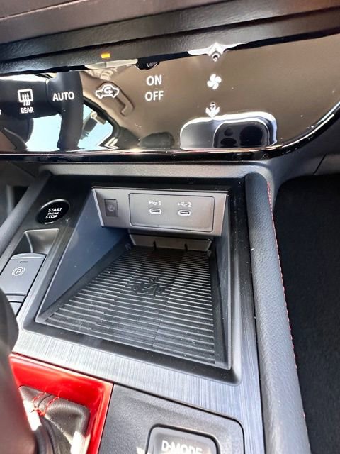 New 2025 Nissan Kicks SR image 21