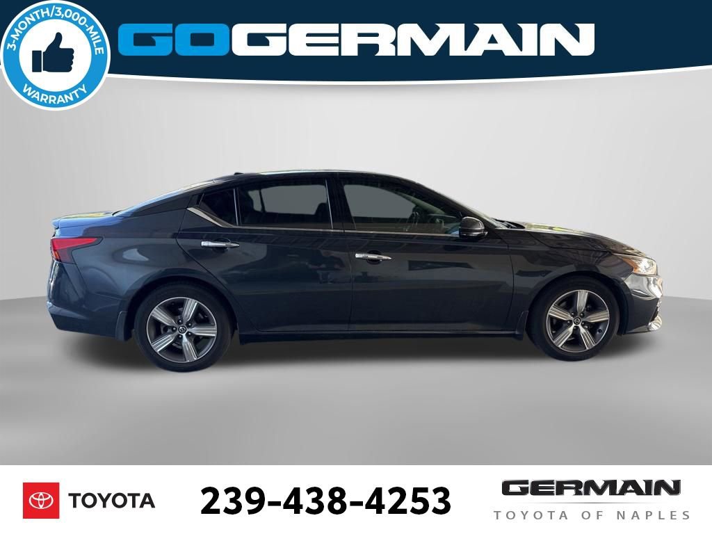 Used 2019 Nissan Altima 2.5 SV FWD image 10