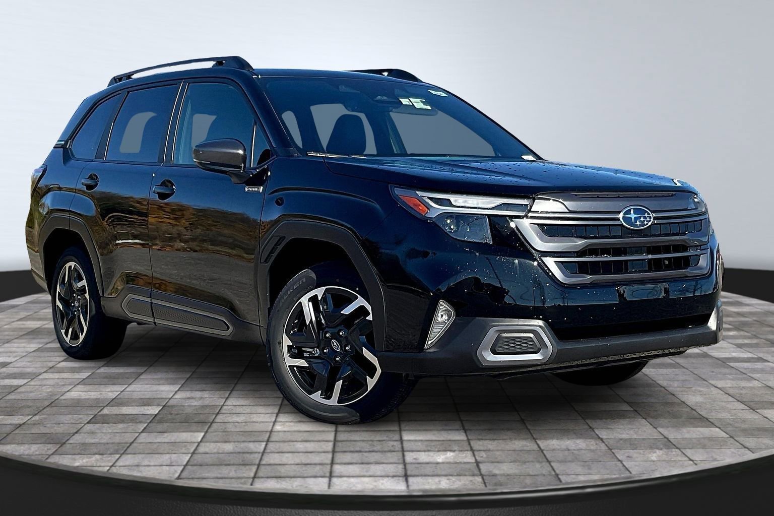 New 2025 Subaru Forester Limited image 2