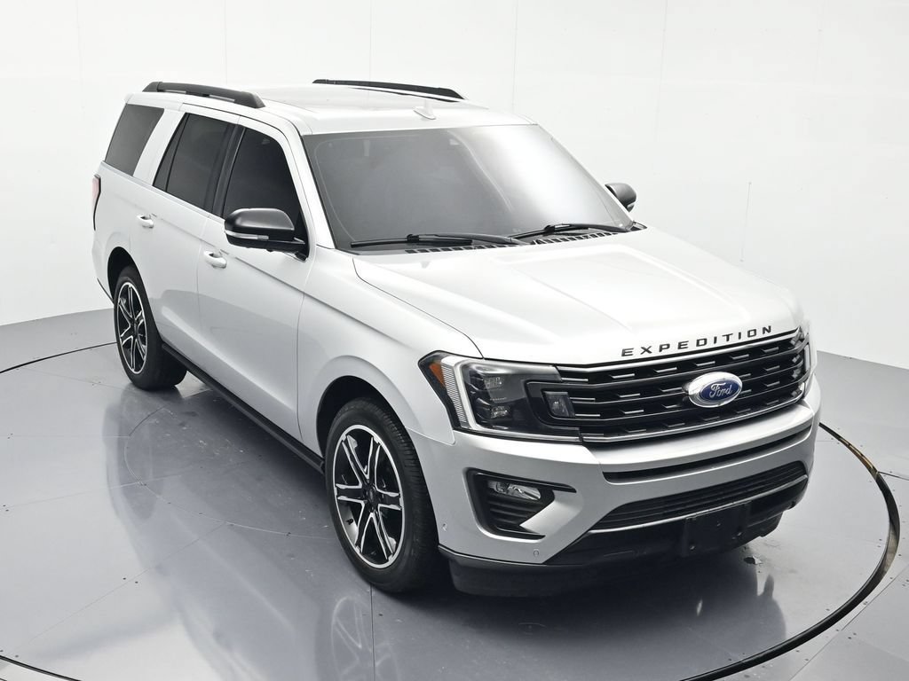 Used 2019 Ford Expedition Limited w/ Equipment Group 303A RWD image 32