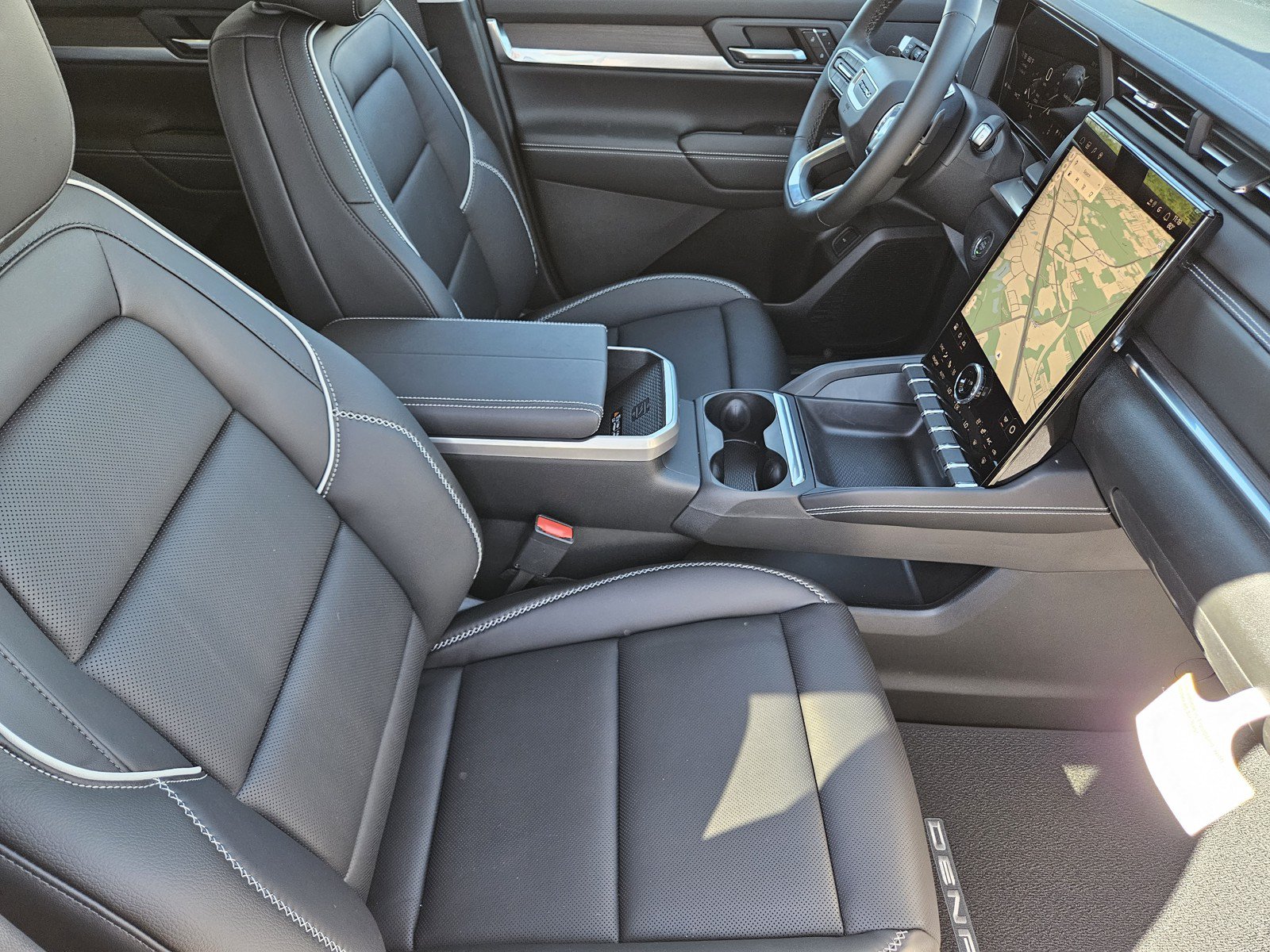 New 2027 GMC Terrain Denali AWD/4WD image 10