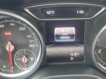 Used 2019 Mercedes-Benz GLA 250 4MATIC image 11