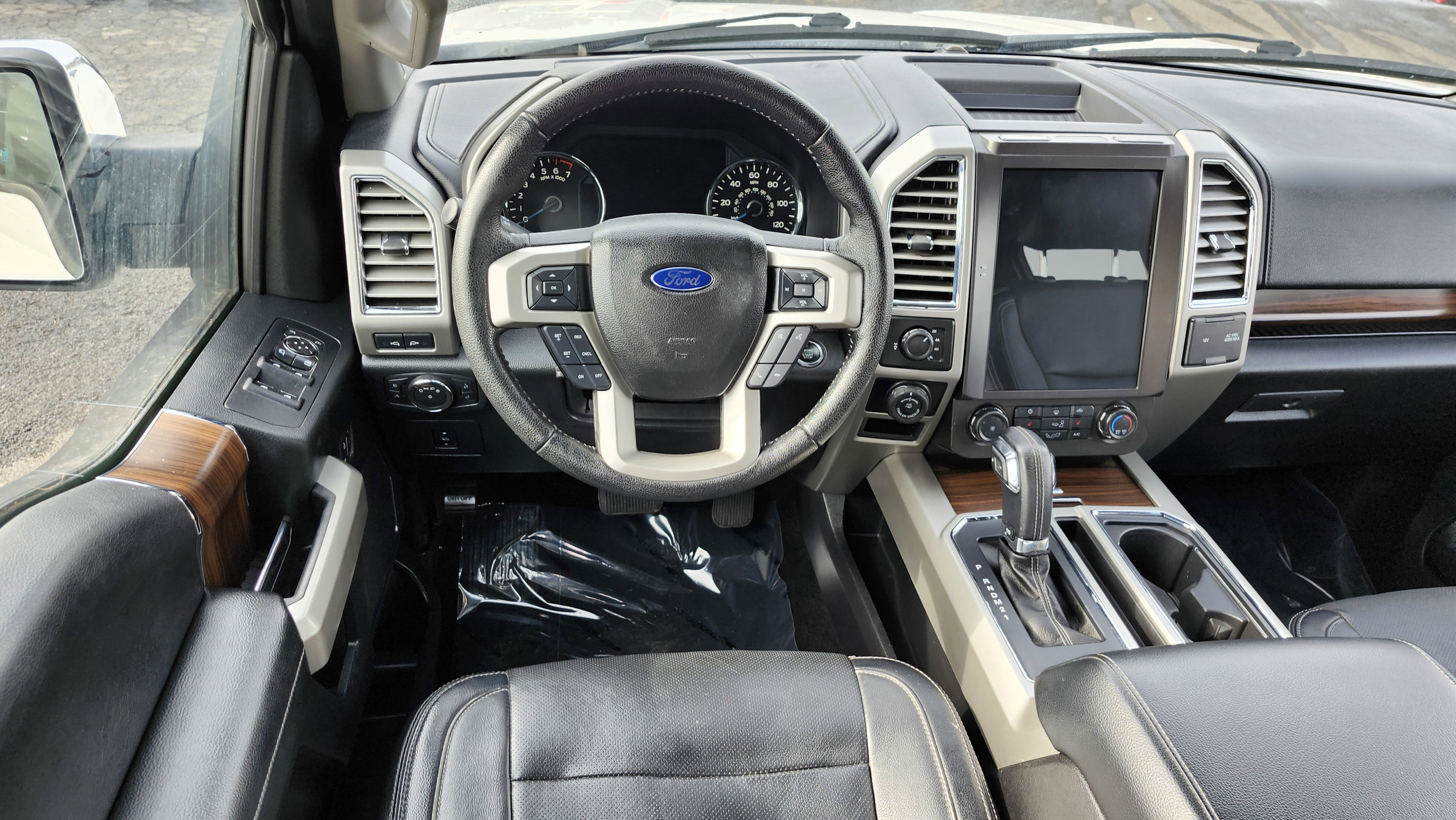 Used 2016 Ford F150 Lariat image 30