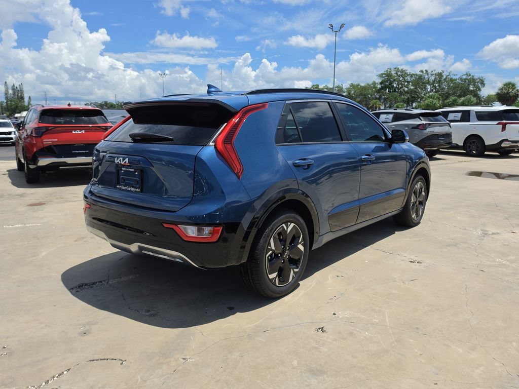 New 2026 Kia Niro Wind FWD image 8