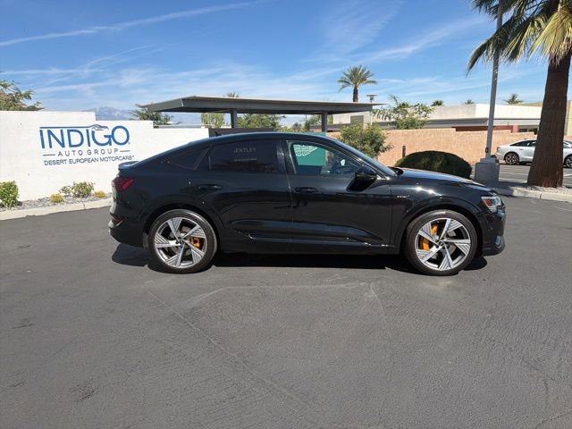 Used 2023 Audi e-tron Prestige w/ Prestige Package image 4