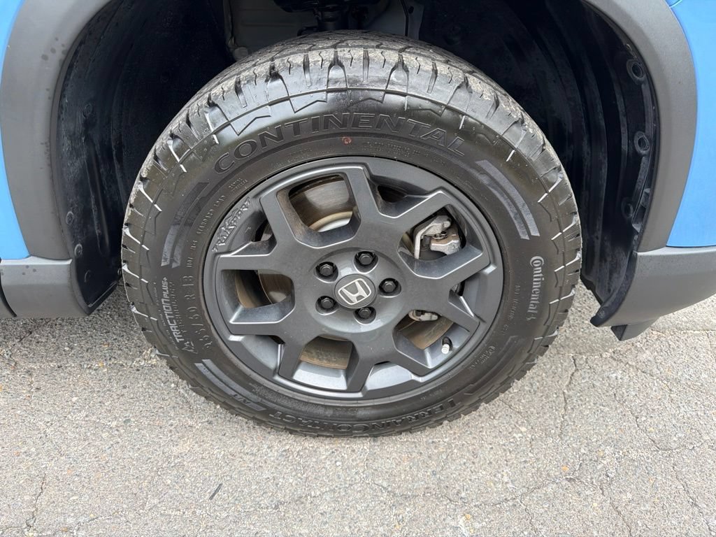 Used 2025 Honda Pilot TrailSport image 9