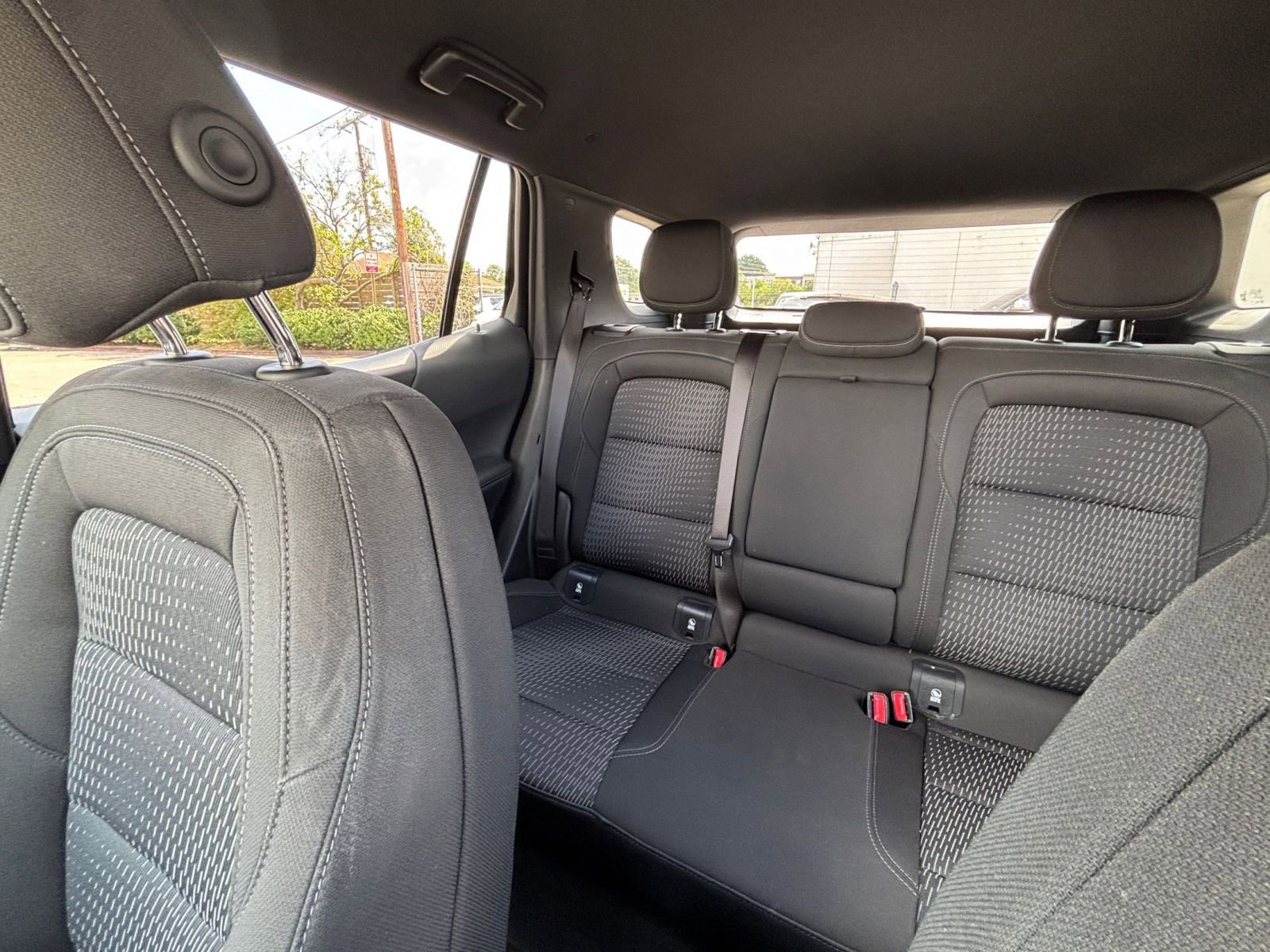 Used 2025 Chevrolet Equinox LT AWD/4WD image 38