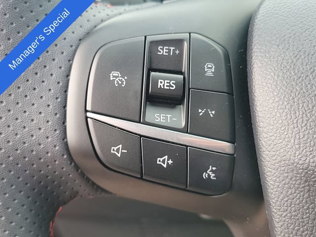 Certified 2024 Ford Escape ST-Line w/ Tech Pack #1 AWD/4WD image 17