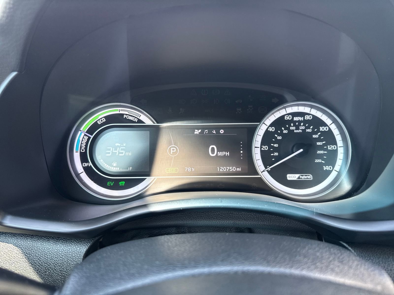 Used 2019 Kia Niro LX FWD image 15