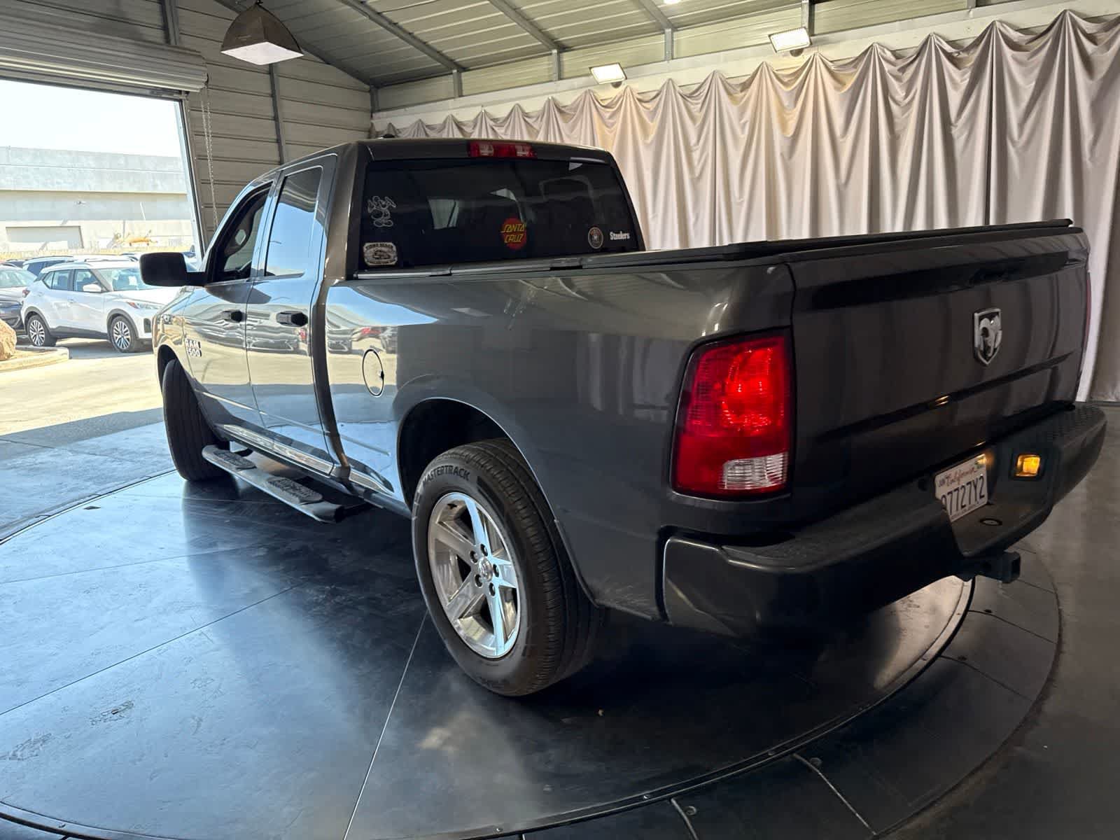 Used 2018 RAM 1500 Express RWD image 7