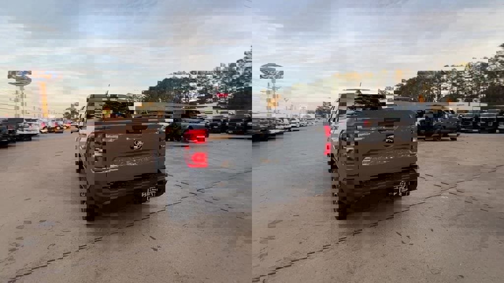 New 2025 Ford Maverick Lariat image 5