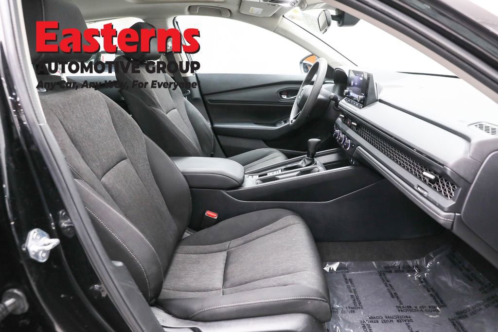 Used 2023 Honda Accord EX image 24