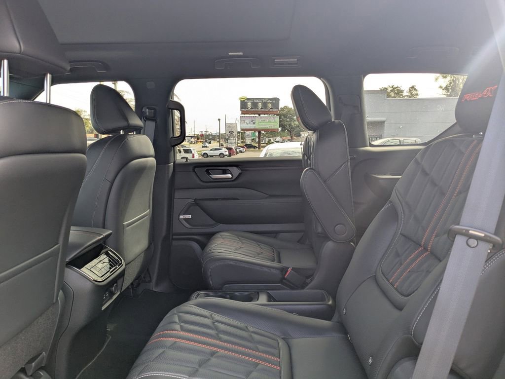 New 2026 Nissan Armada PRO-4X AWD/4WD image 14