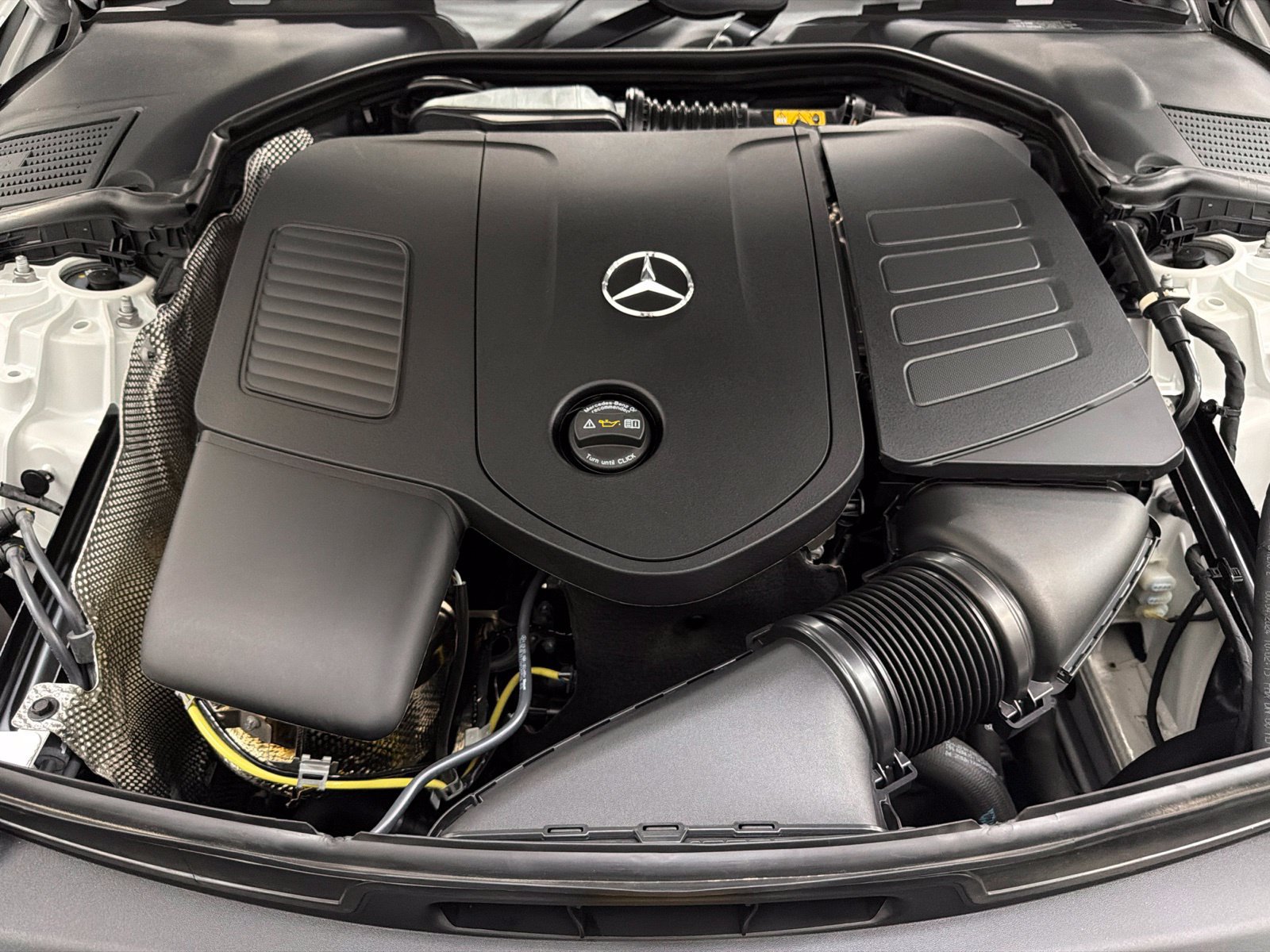 Certified 2025 Mercedes-Benz C 300 Sedan image 39