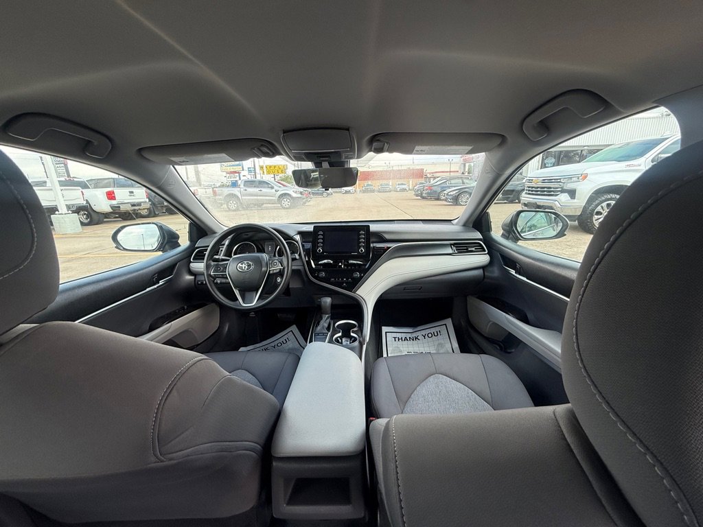 Used 2023 Toyota Camry LE FWD image 12