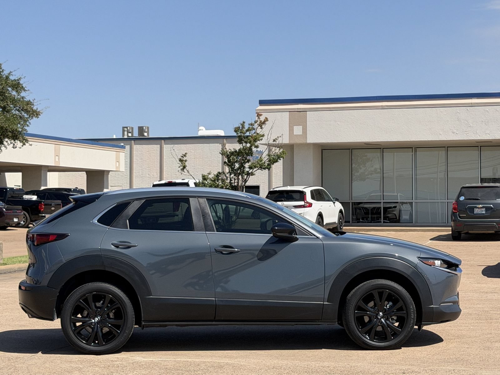 Used 2023 MAZDA CX-30 AWD 2.5 S w/ Preferred Package image 3