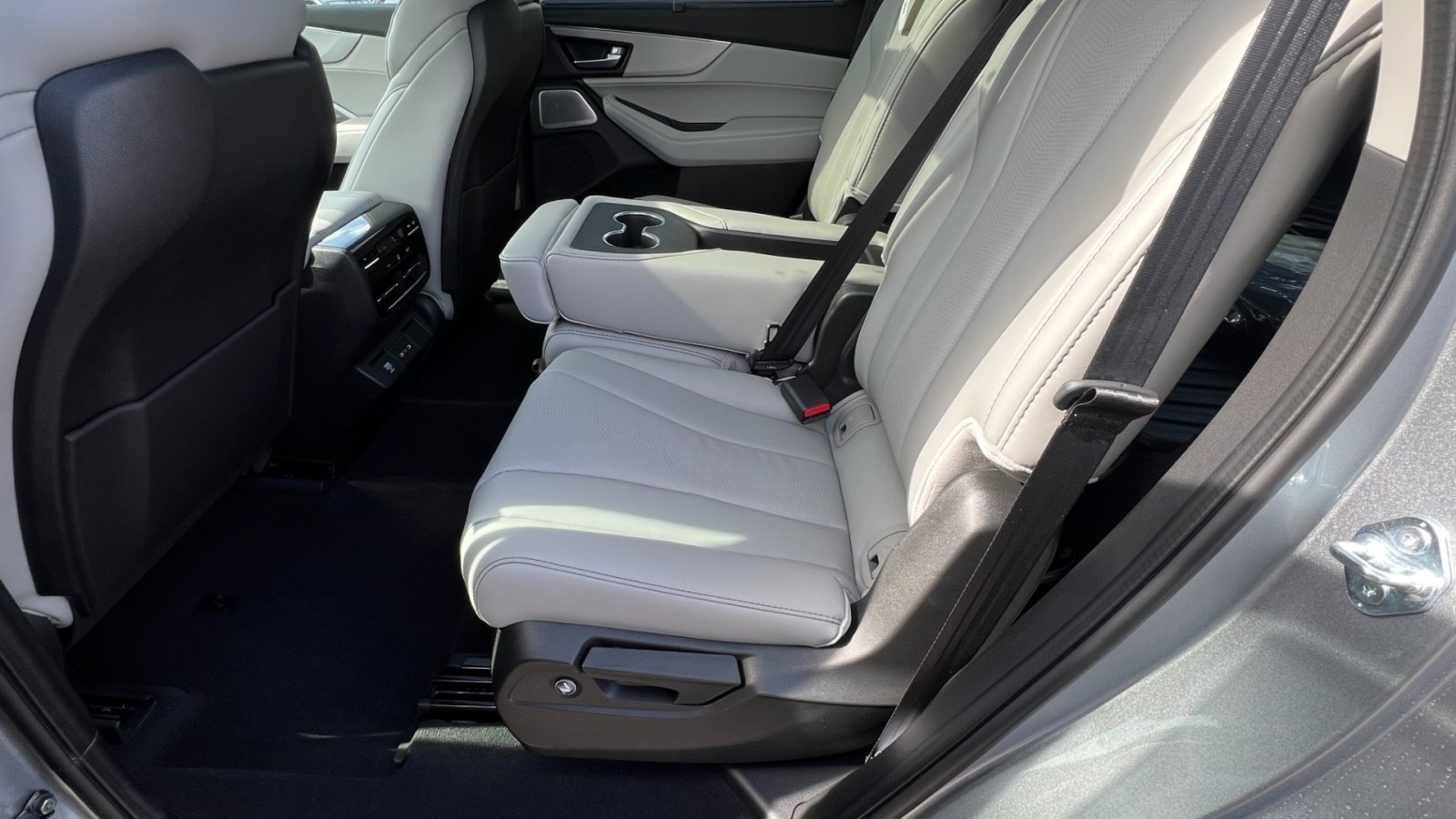 New 2026 Acura MDX SH-AWD w/ Technology Package image 15