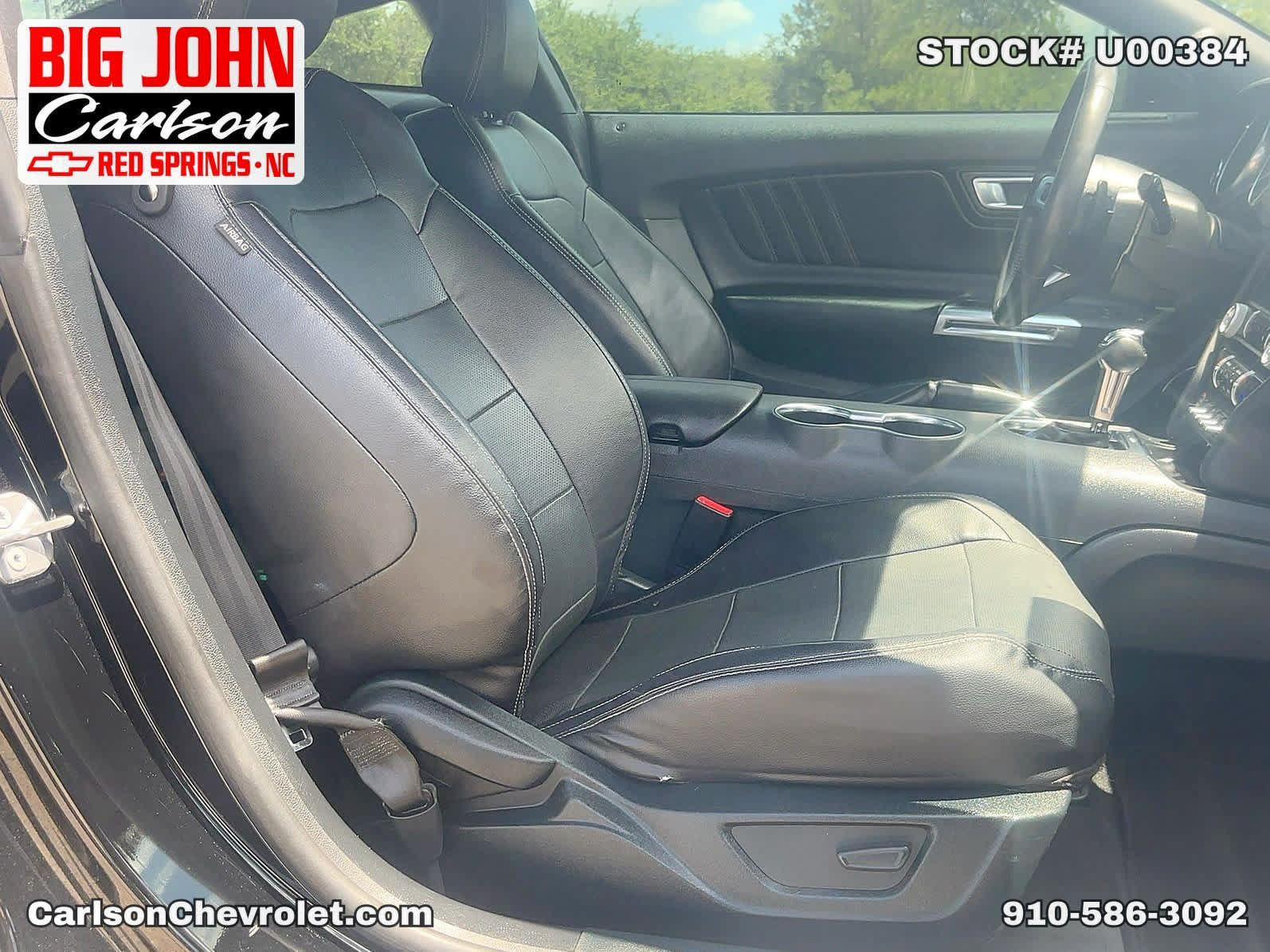 Used 2022 Ford Mustang GT Premium w/ Black Accent Package RWD image 34