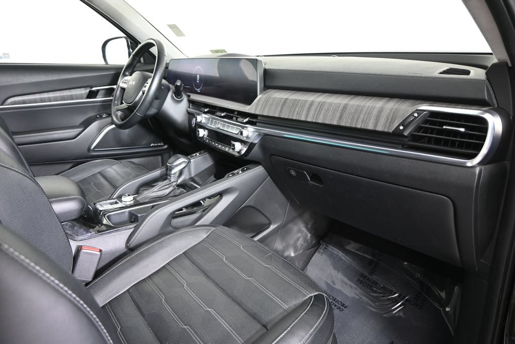 Used 2023 Kia Telluride SX AWD/4WD image 15