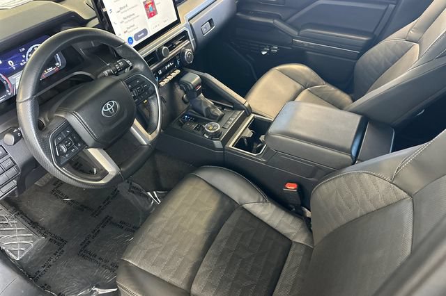 Certified 2025 Toyota 4Runner TRD Off-Road Premium AWD/4WD image 12