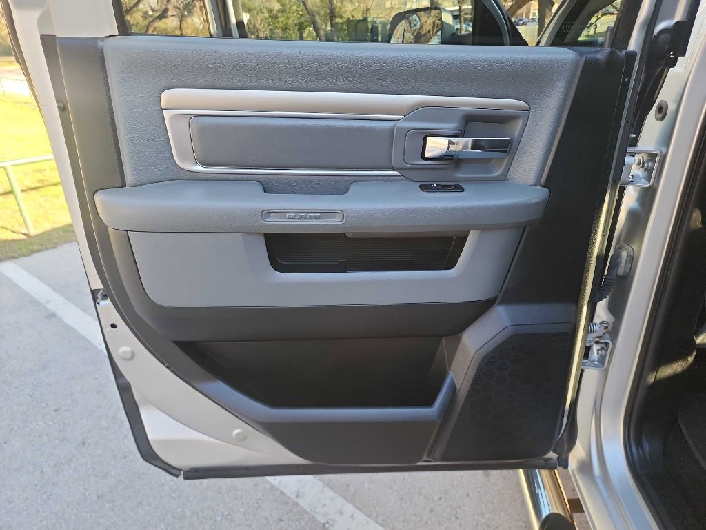 Used 2014 RAM 2500 Lone Star image 34