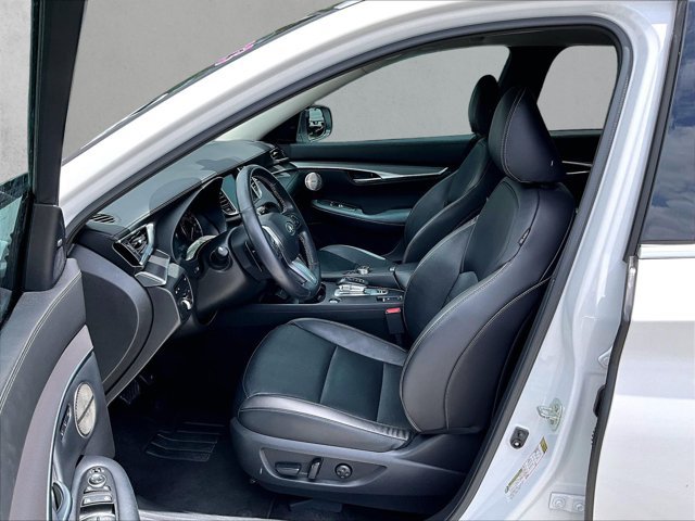 Used 2023 INFINITI QX50 Luxe FWD image 27
