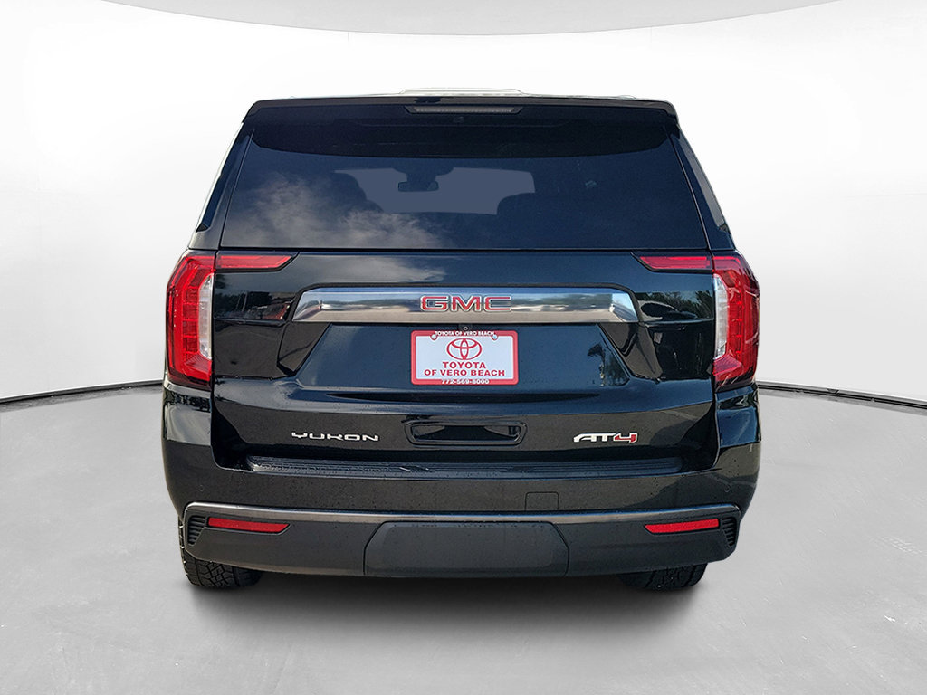 Used 2023 GMC Yukon AT4 w/ AT4 Premium Package AWD/4WD image 5