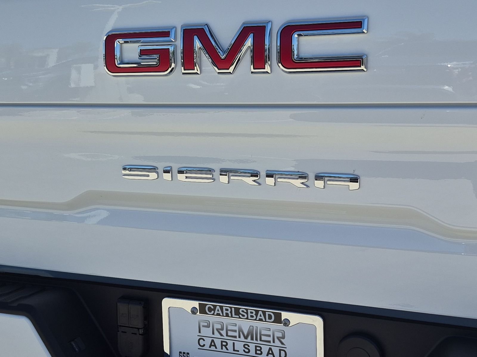 New 2026 GMC Sierra 1500 AT4 w/ Technology Package AWD/4WD image 32