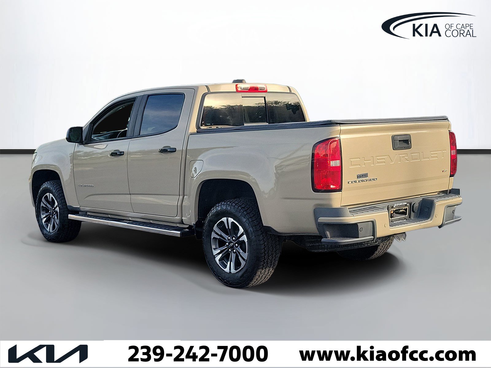 Used 2022 Chevrolet Colorado Z71 AWD/4WD image 4