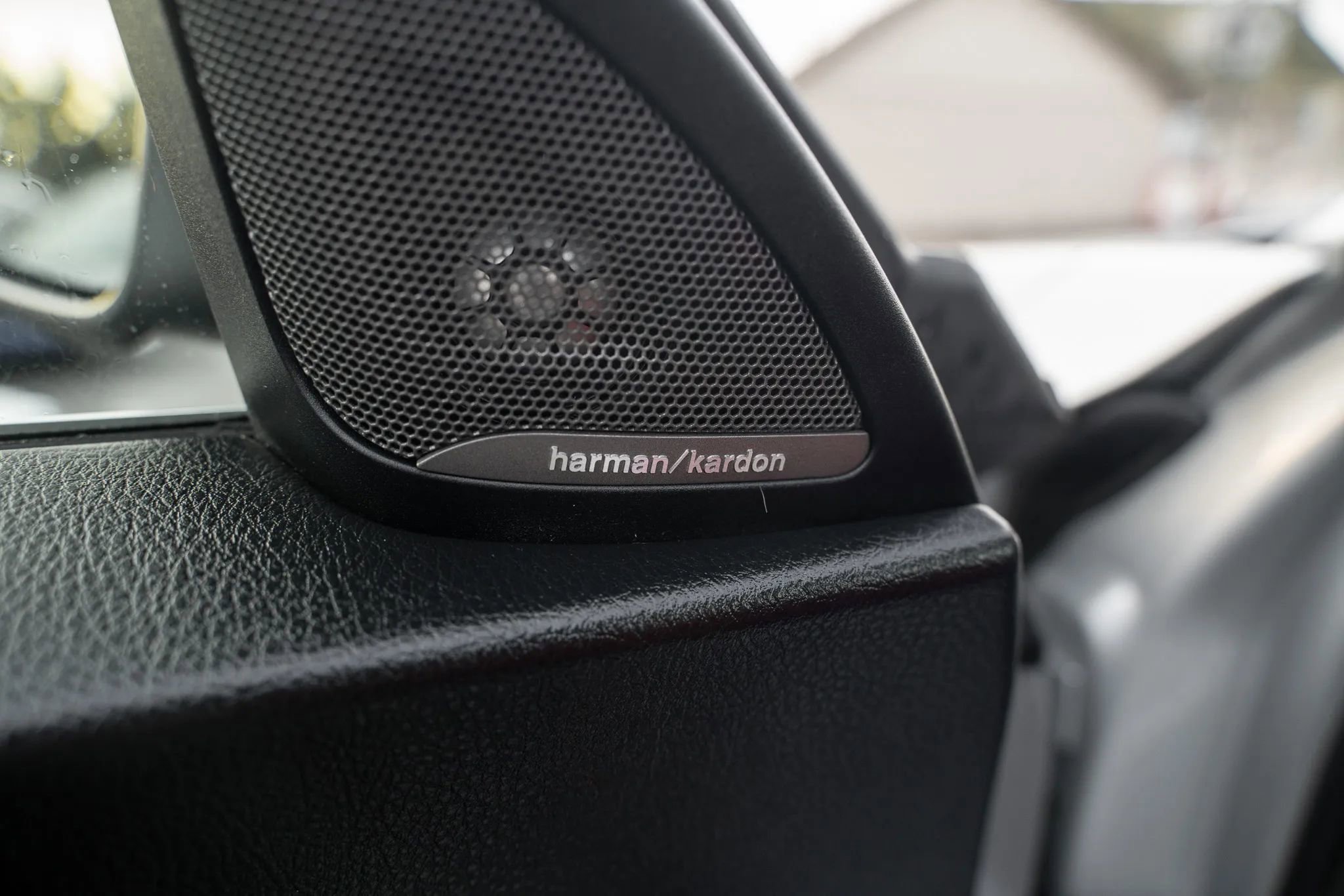 Used 2020 BMW 230i xDrive Convertible w/ Premium Package image 19