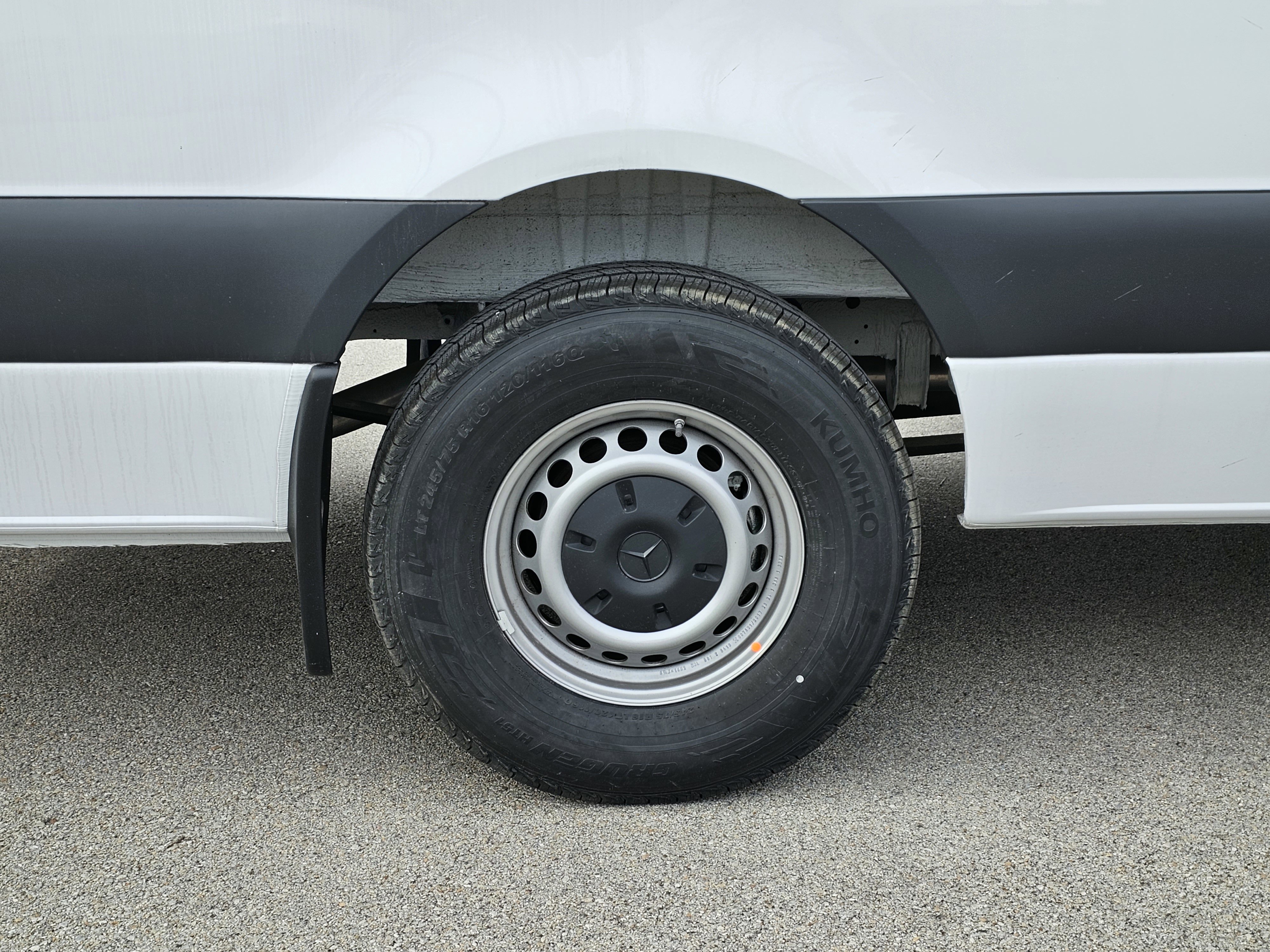 New 2025 Mercedes-Benz Sprinter 2500 image 20