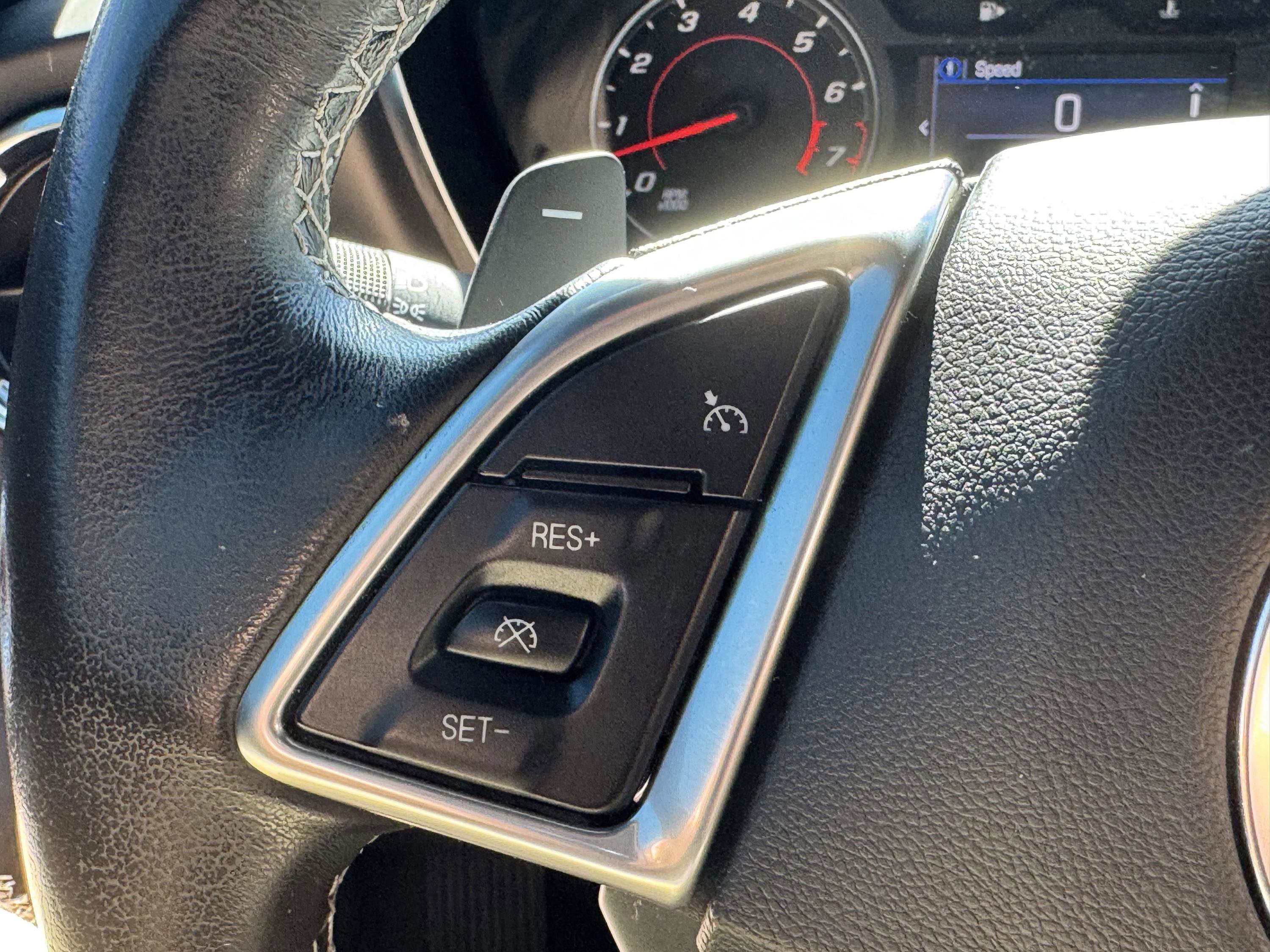 Used 2021 Chevrolet Camaro LT RWD image 22