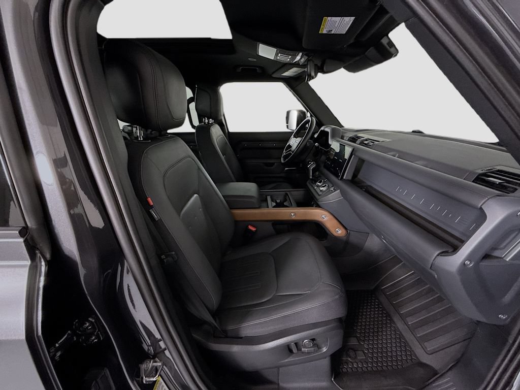 Certified 2024 Land Rover Defender 110 X AWD/4WD image 20