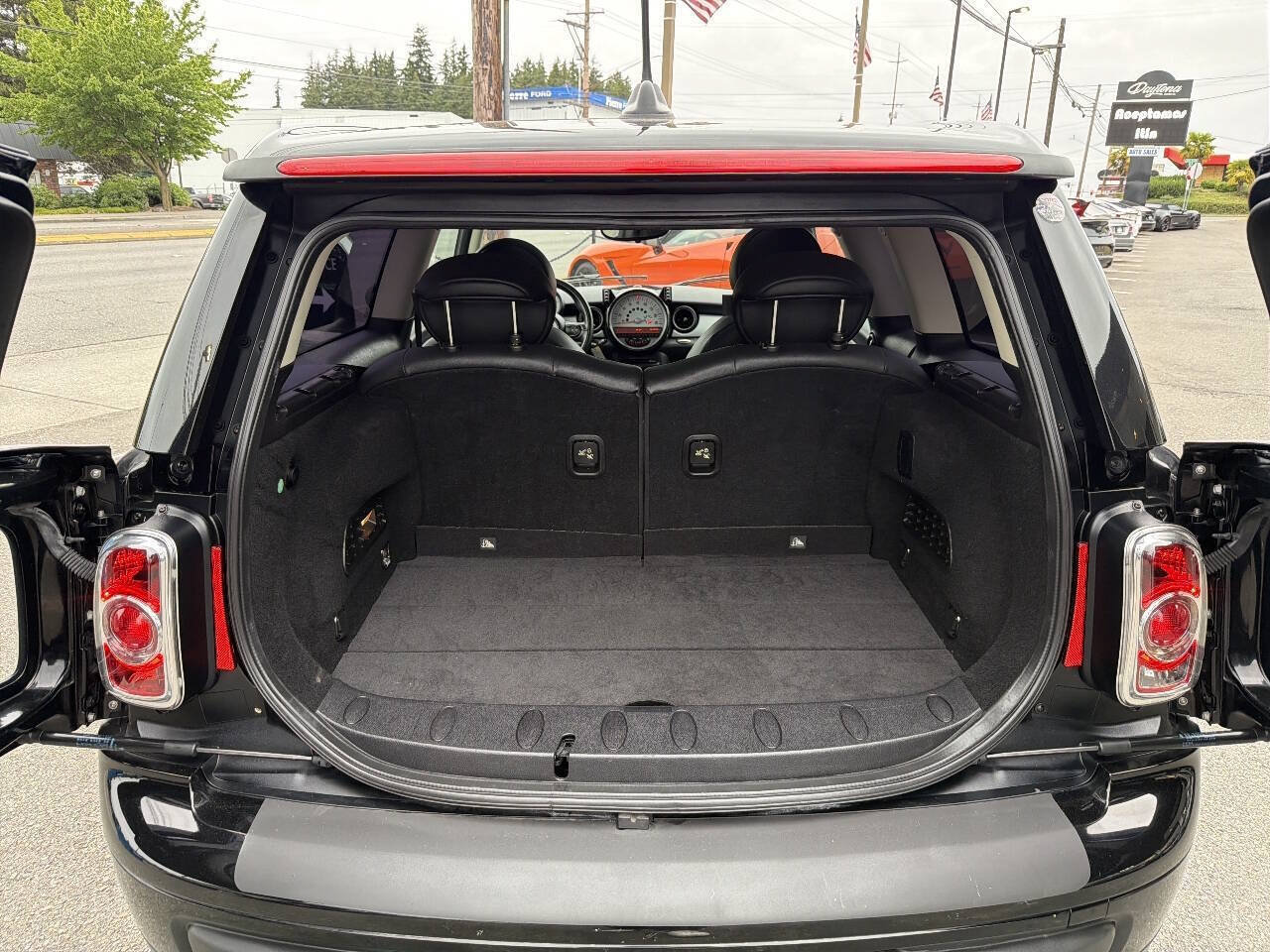 Used 2013 MINI Cooper Clubman FWD image 6
